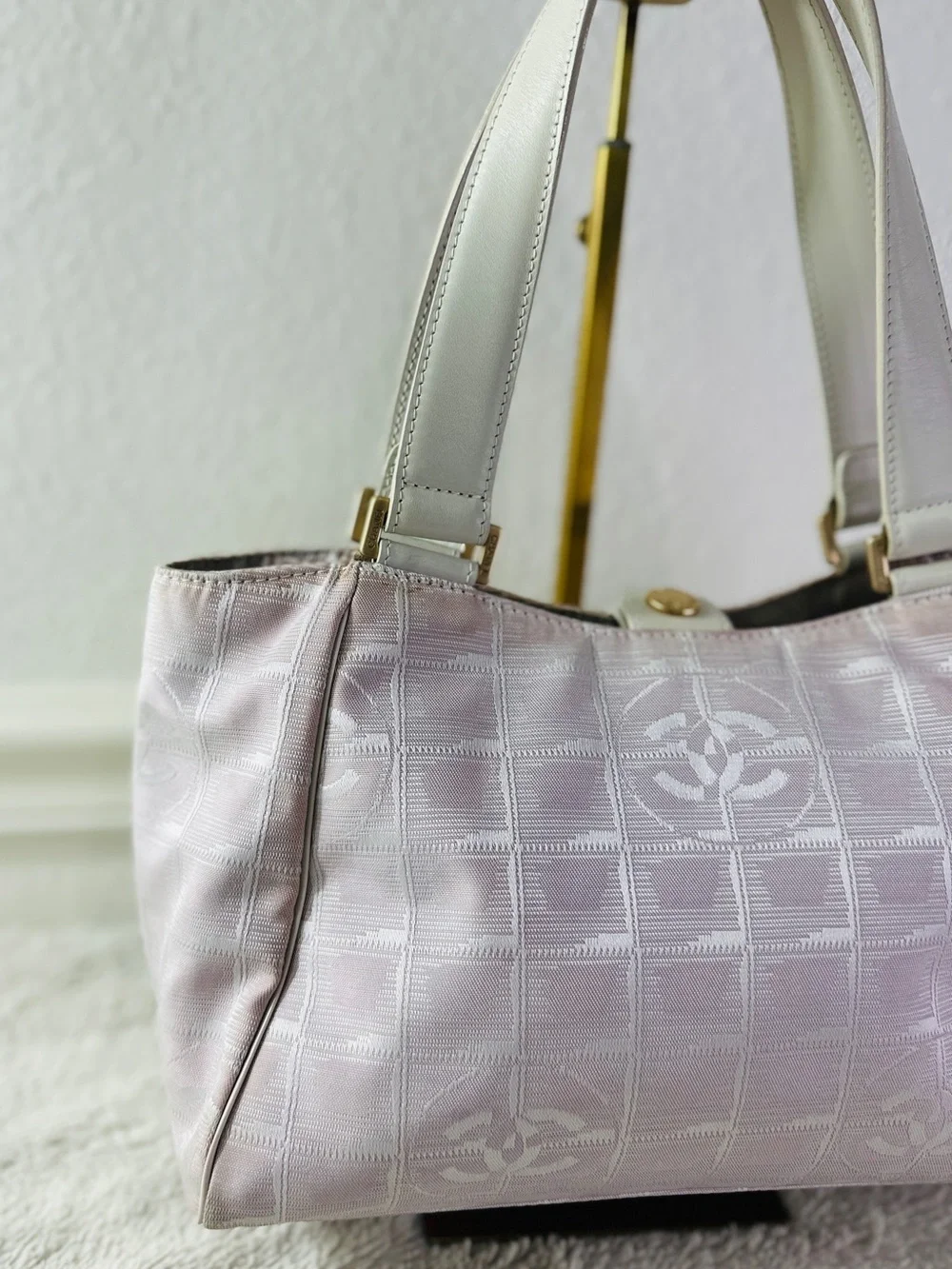 CHANEL travel line shoulder bag with COA